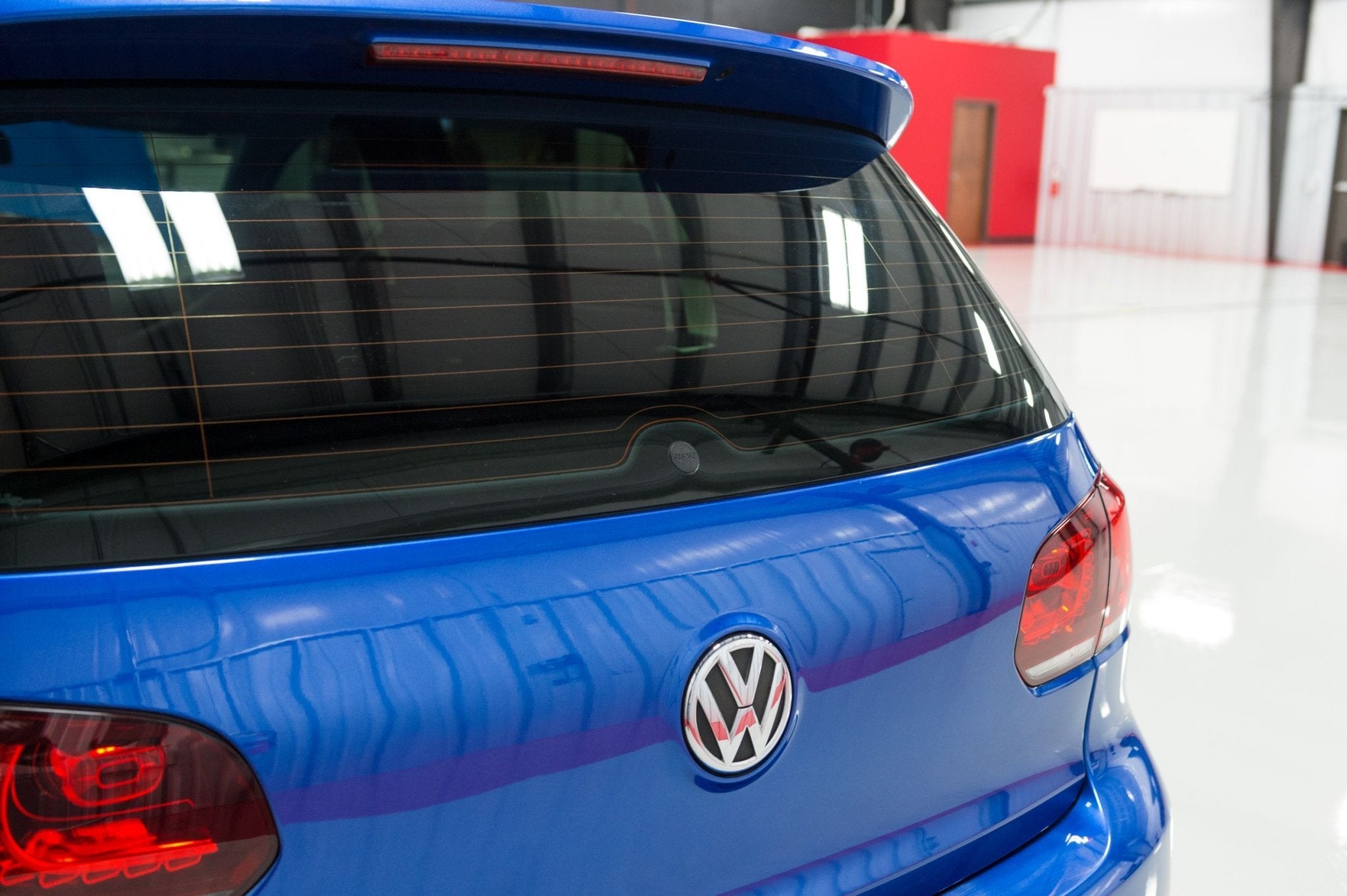 APR REAR WIPER DELETE KIT - BLACK - ALUMINIUM - German Performance