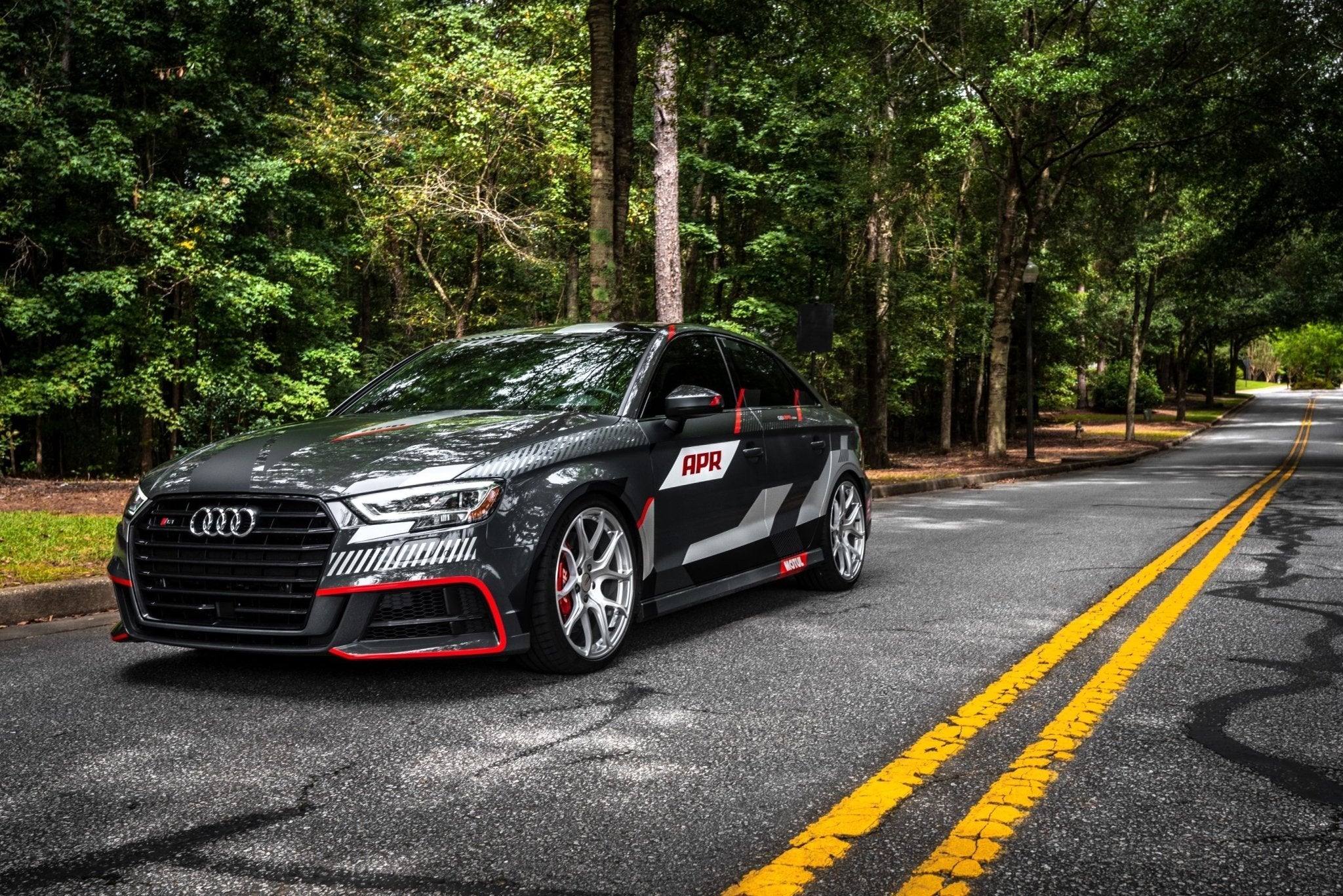 APR S01 FORGED WHEELS (19X8.5) (SILVER/MACHINED) - SET OF 4 - German Performance