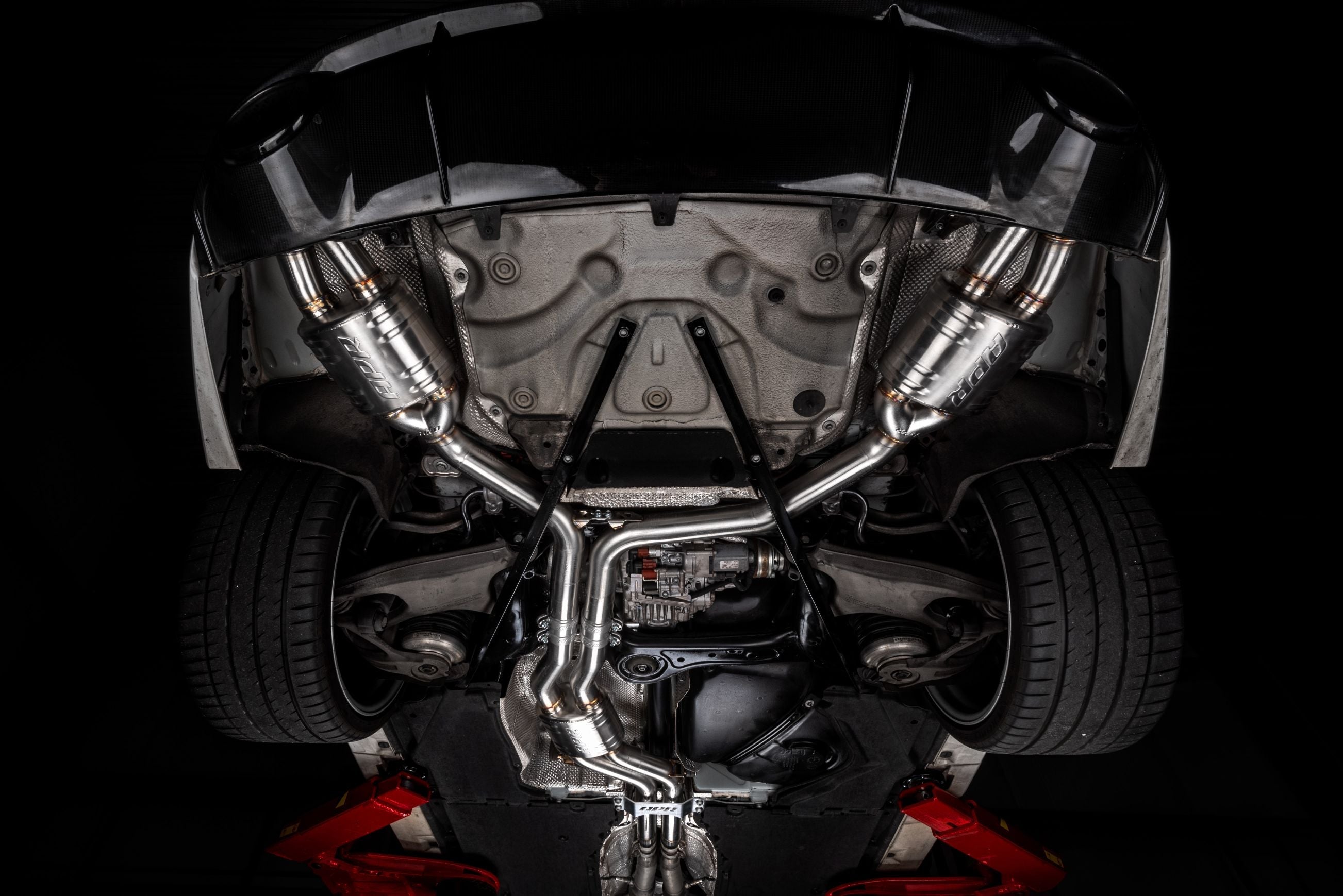 APR Catback Exhaust System with Center Muffler - 4.0 TFSI - C7 RS6/RS7 - German Performance