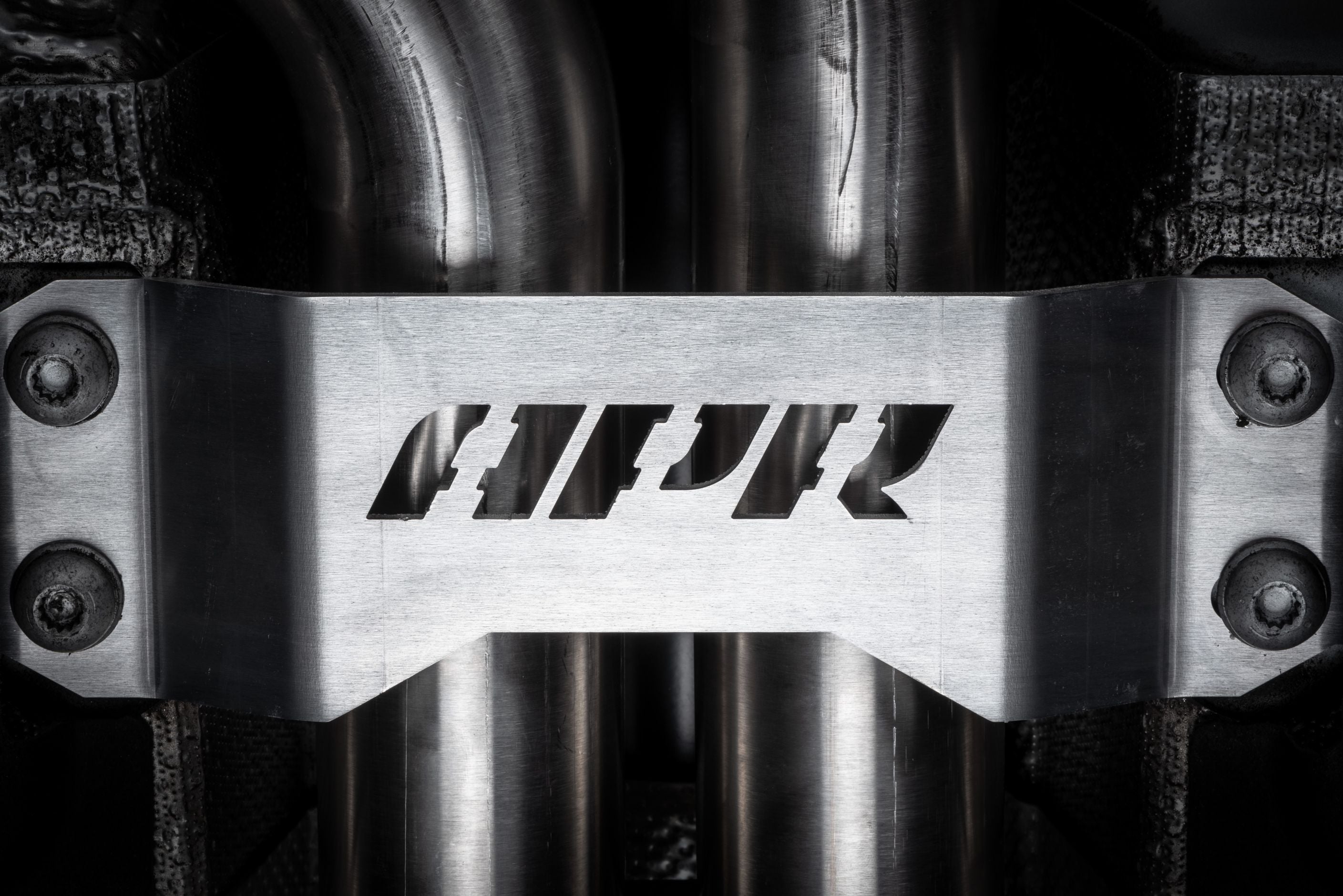 APR Catback Exhaust System with Center Muffler - 4.0 TFSI - C7 RS6/RS7 - German Performance