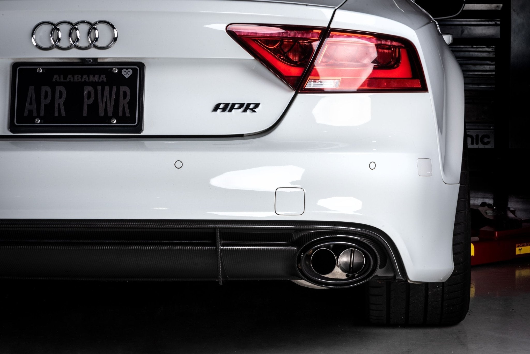 APR - APR Catback Exhaust System - 4.0 TFSI - C7 RS6/RS7 - CBK0010 - German Performance