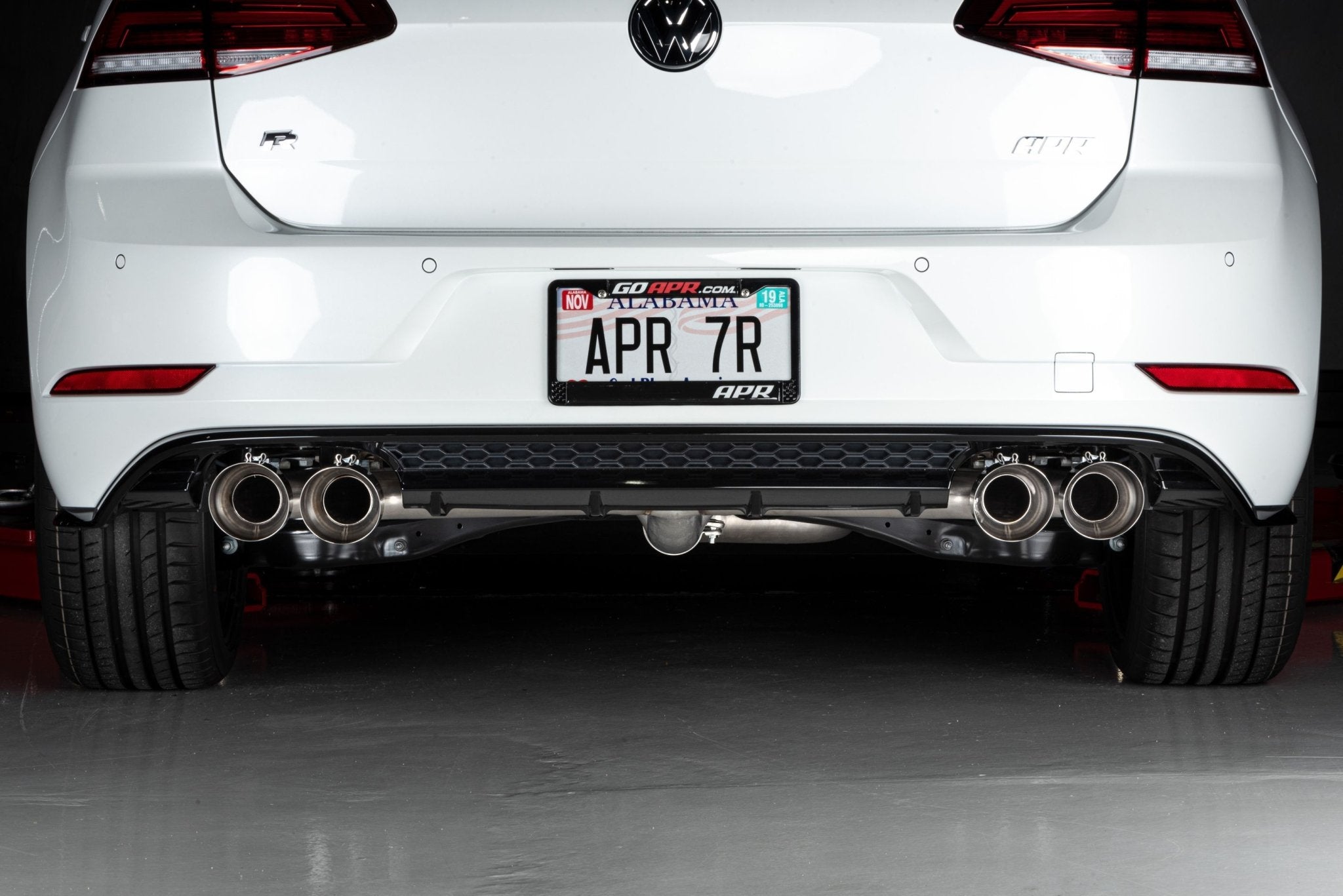 APR - APR MK7.5 R CATBACK EXHAUST SYSTEM (VALVELESS) - CBK0020 - German Performance